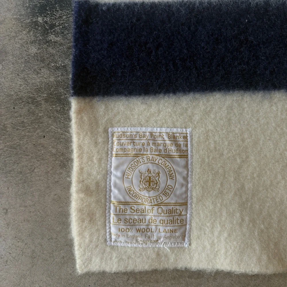 Hudson's Bay Point Blanket Unisex Twin Cream 4 Point Wool Multi Stripe 82x60